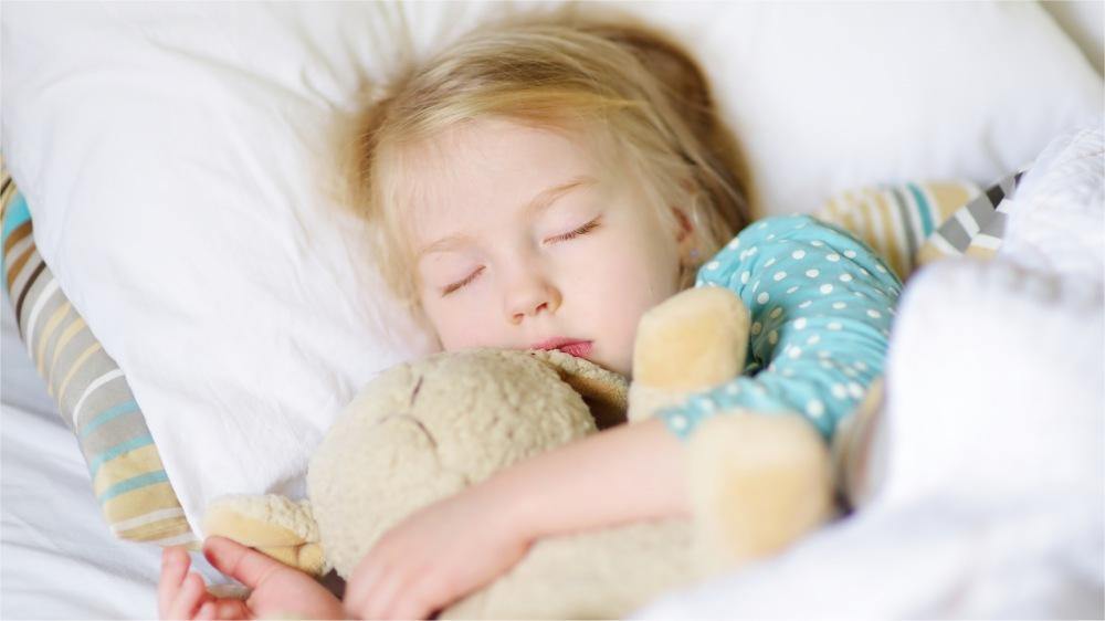 Tough Bed Time? Kill the Lights! - Cilek Kids Room