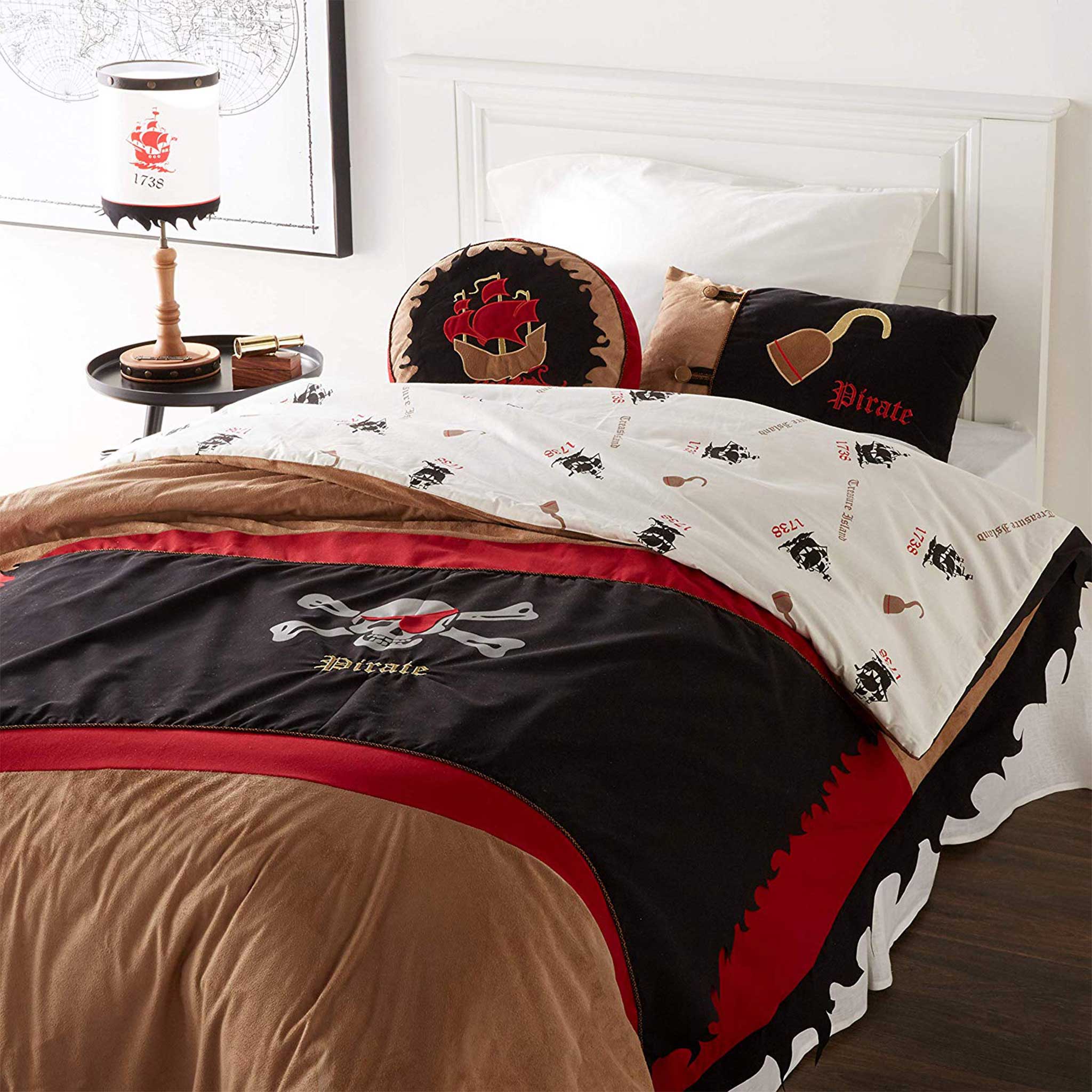 Pirate Brown Twin Size 3 Piece Comforter Set with Two Decorative Pillows